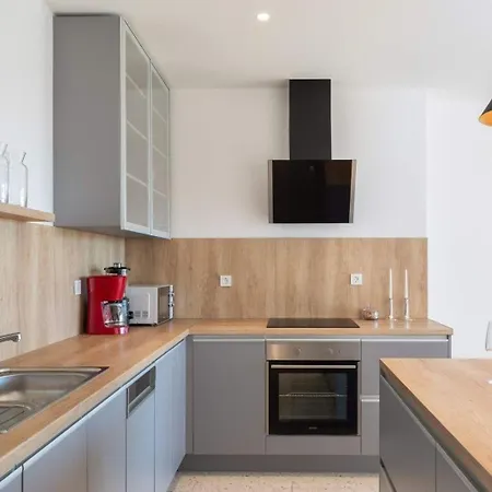 Ferienhaus Fur 10 Personen In Priosten, Dalmatien Norddalmatien - B61769 Дом отдыха *