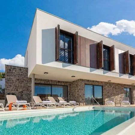 Ferienhaus Fur 10 Personen In Priosten, Dalmatien Norddalmatien - B61769 Дом отдыха Примоштен